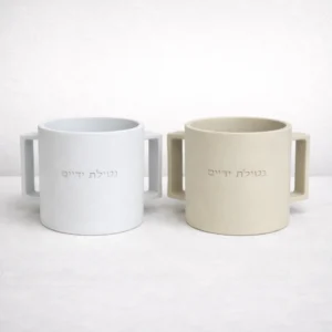 נטלה עם ידיות